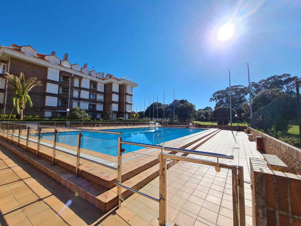 Appartamento Noja. Piso En Noja A 5 Minutos De La Playa De Ris Esterno foto
